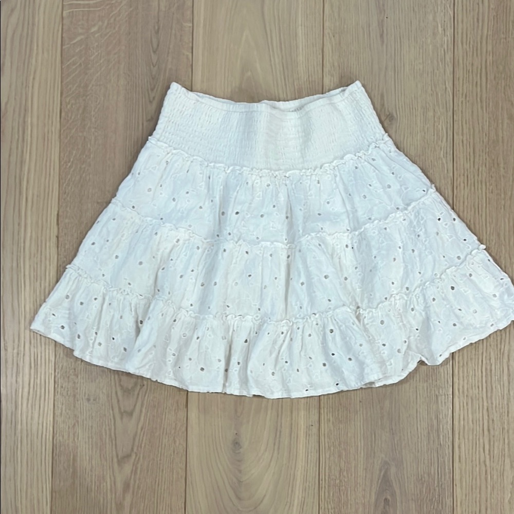 American Eagle White Eyelet Skirt Size Small